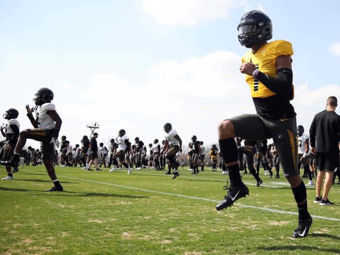 kelly-bryant-missouri-spring-practice.jpg